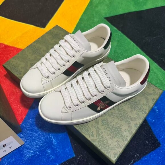 Gucci Ace Bee Women's Sneakers - Picture 1 of 5